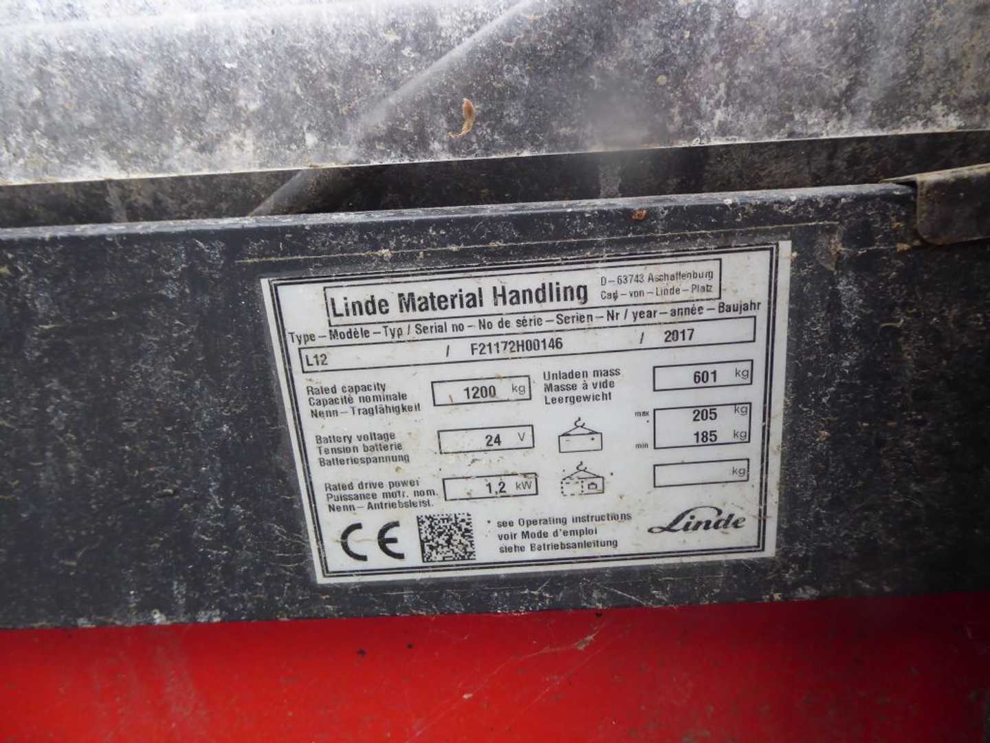 Used Forklift Linde L12L Aukšto kėlimo krautuvas su grąžulu (Image 2) Used Forklift Linde L12L Aukšto kėlimo krautuvas su grąžulu (Image 2)