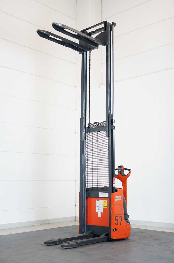 Used Forklift Linde L 12 1172 Aukšto kėlimo krautuvas su grąžulu (Image 3)