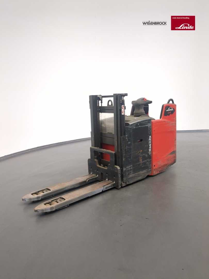 Used Forklift Linde D10FP-1163-01 Aukšto kėlimo krautuvas su grąžulu (Image 2)