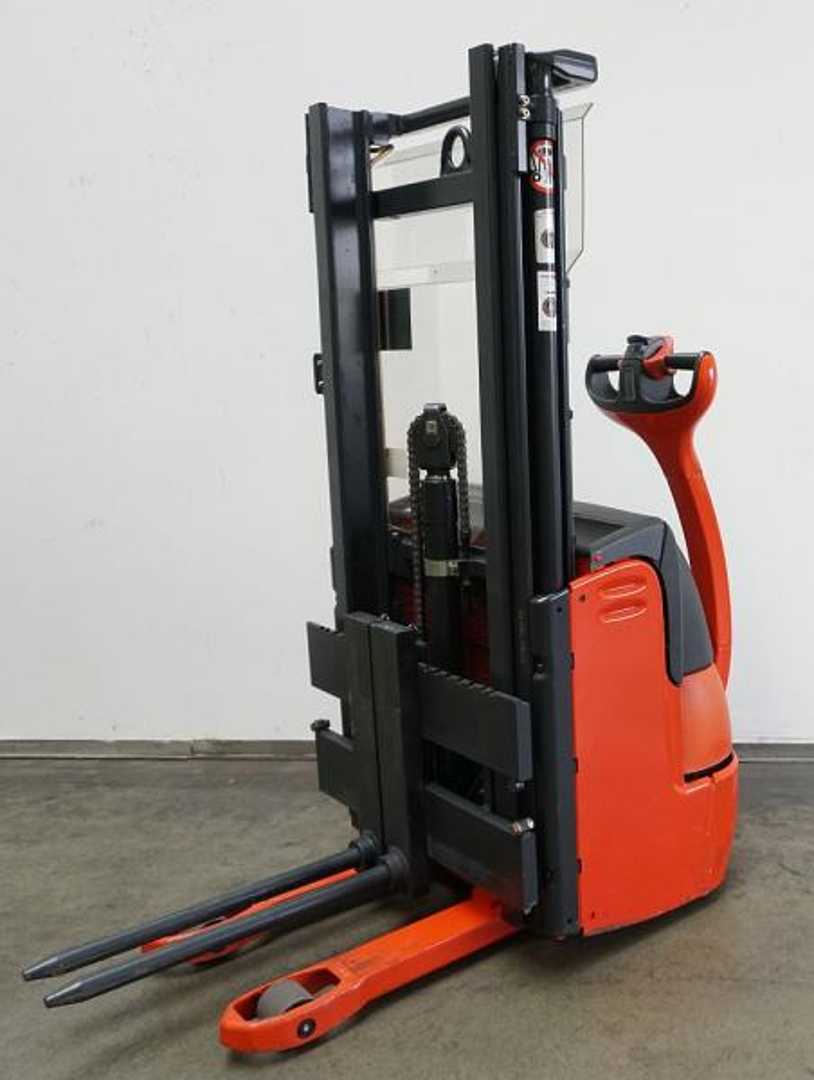 Used Forklift Linde L 10 379 Aukšto kėlimo krautuvas su grąžulu (Image 2)