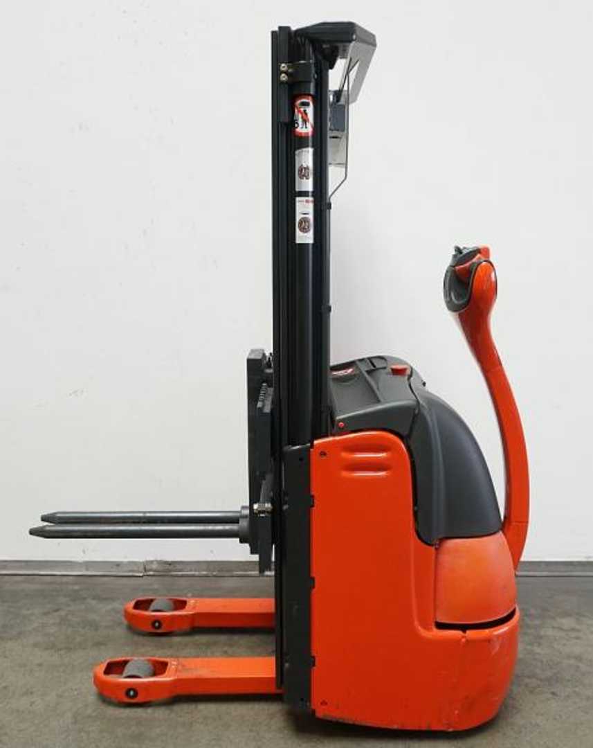 Used Forklift Linde L 10 379 Aukšto kėlimo krautuvas su grąžulu (Image 3)