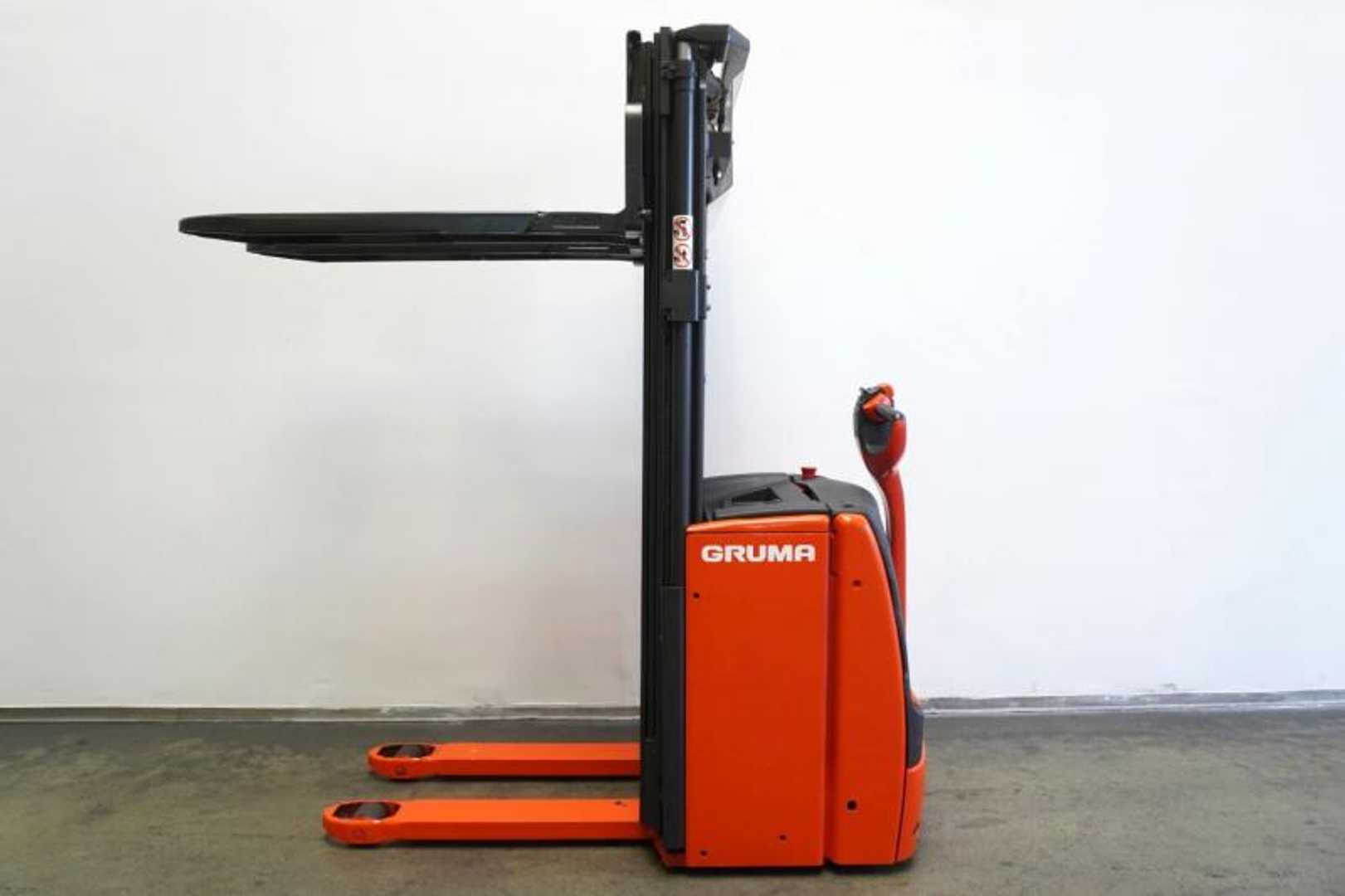 Used Forklift Linde L 16 1173 Aukšto kėlimo krautuvas su grąžulu (Image 3) Used Forklift Linde L 16 1173 Aukšto kėlimo krautuvas su grąžulu (Image 3)