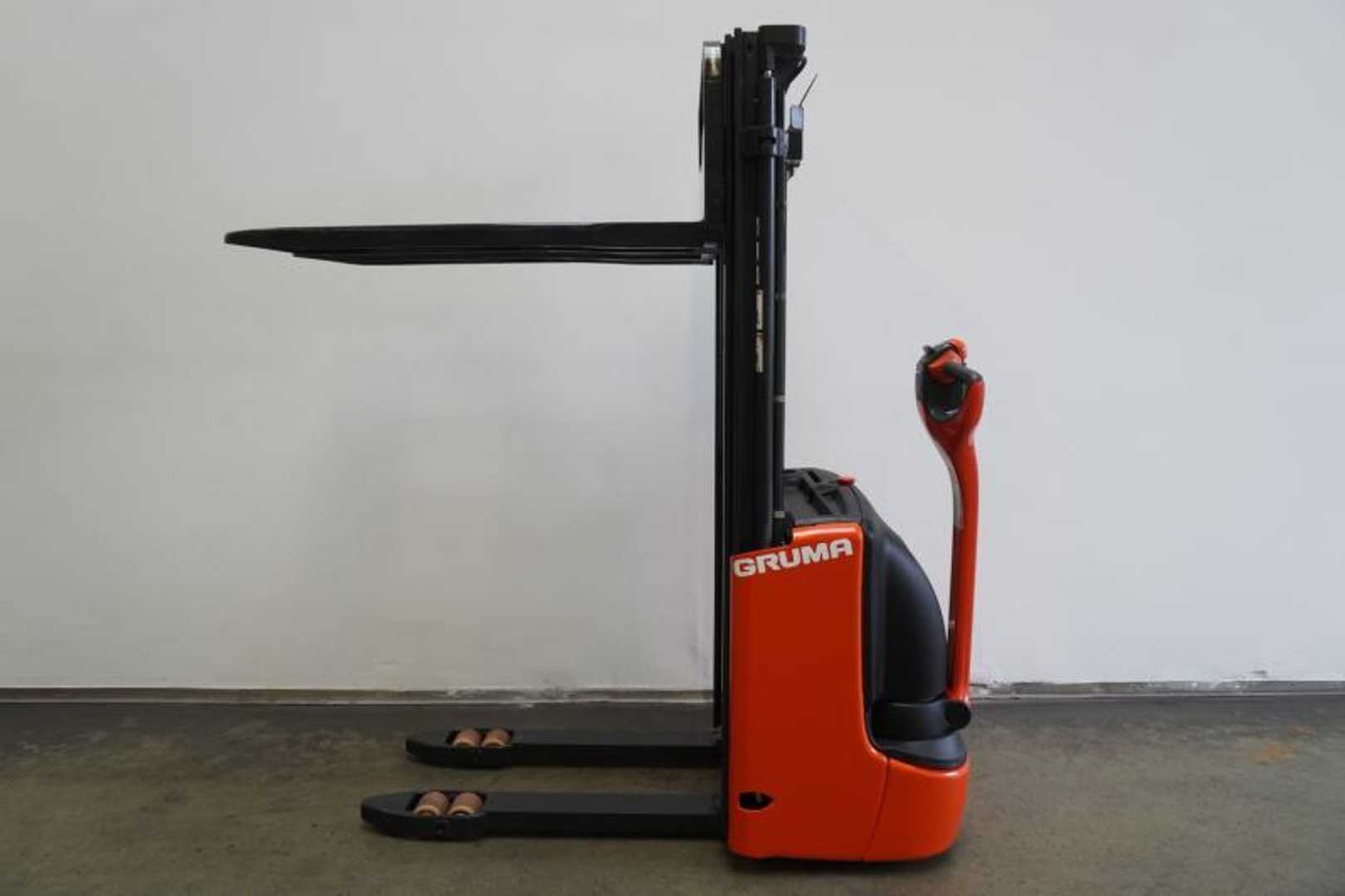 Used Forklift Linde L 12 1172 Aukšto kėlimo krautuvas su grąžulu (Image 3)