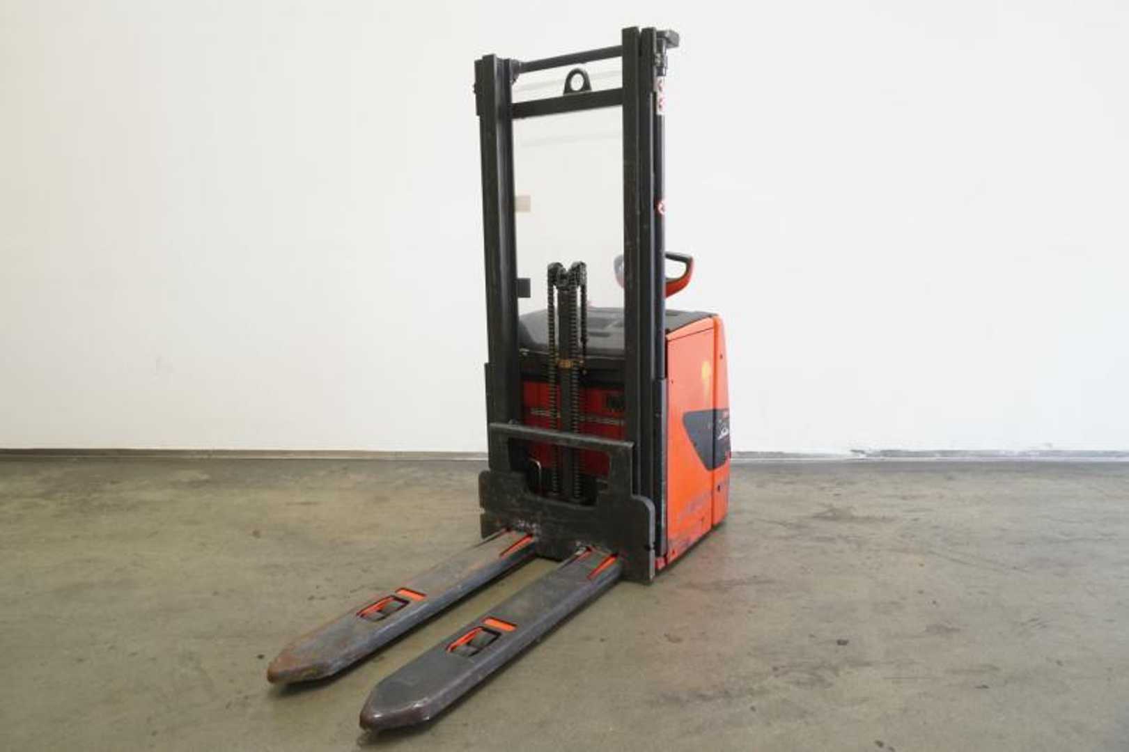 Used Forklift Linde L 14 1173 Aukšto kėlimo krautuvas su grąžulu (Image 2)