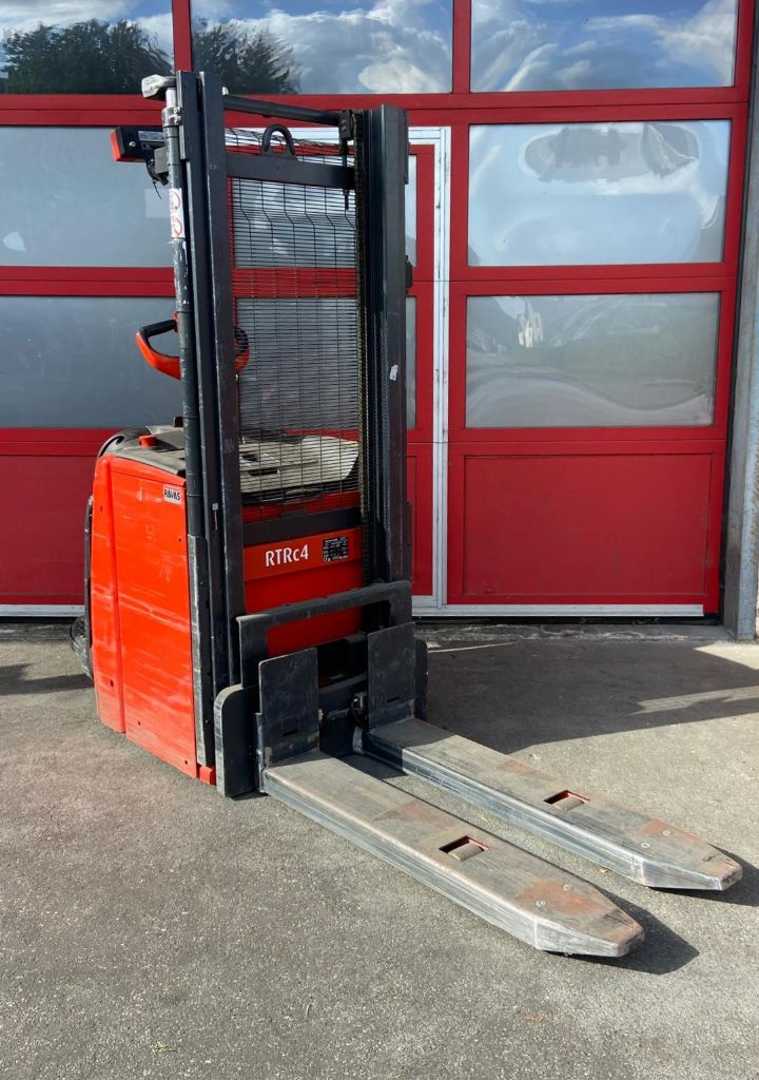 Used Forklift Linde L14AP Aukšto kėlimo krautuvas su grąžulu (Image 2)