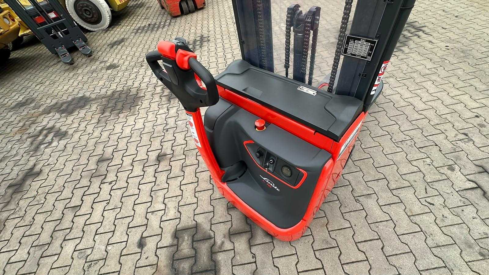 Used Forklift Linde L 16 I Aukšto kėlimo krautuvas su grąžulu (Image 14) Used Forklift Linde L 16 I Aukšto kėlimo krautuvas su grąžulu (Image 14)