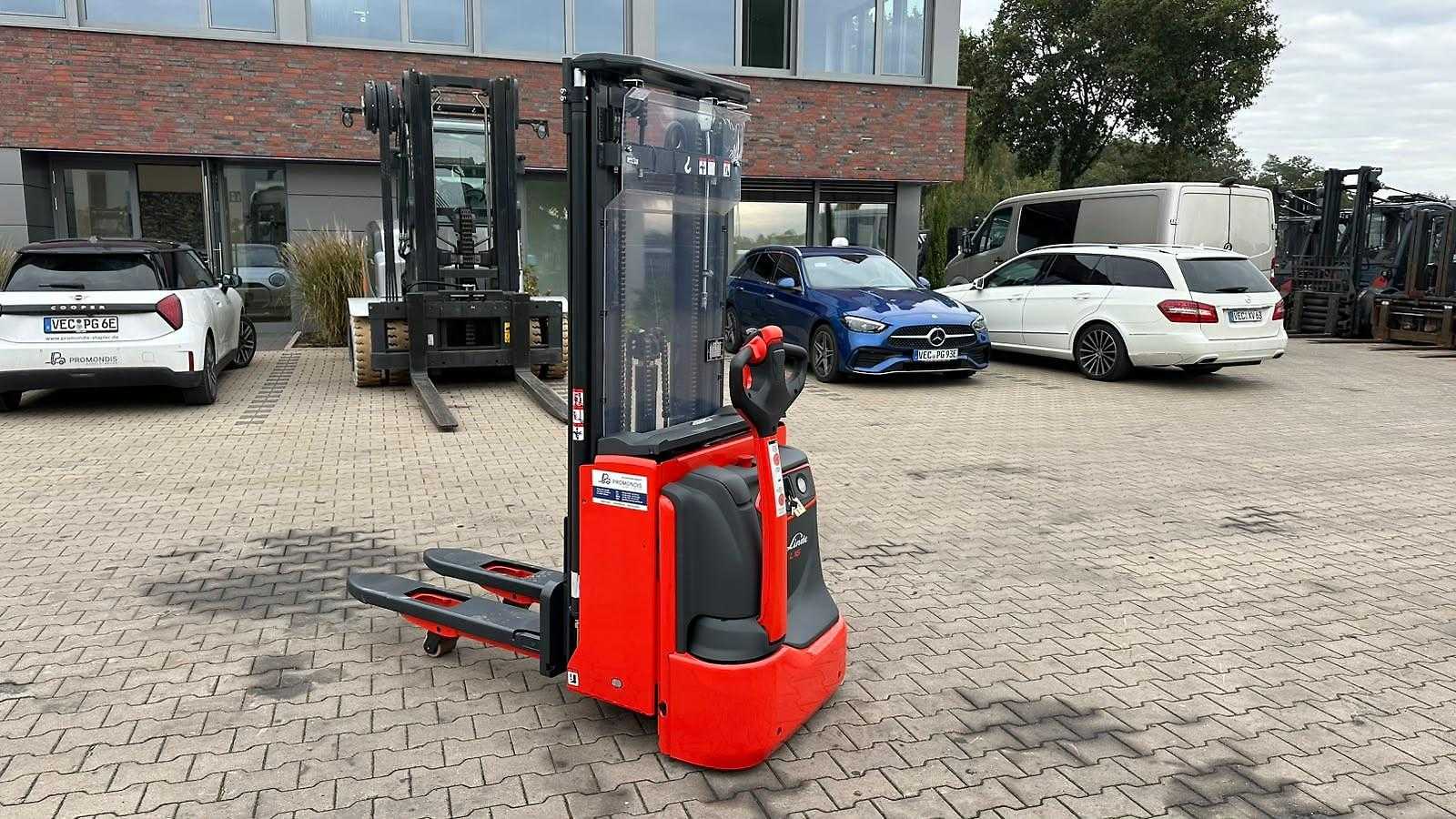 Used Forklift Linde L 16 I Aukšto kėlimo krautuvas su grąžulu (Image 4) Used Forklift Linde L 16 I Aukšto kėlimo krautuvas su grąžulu (Image 4)