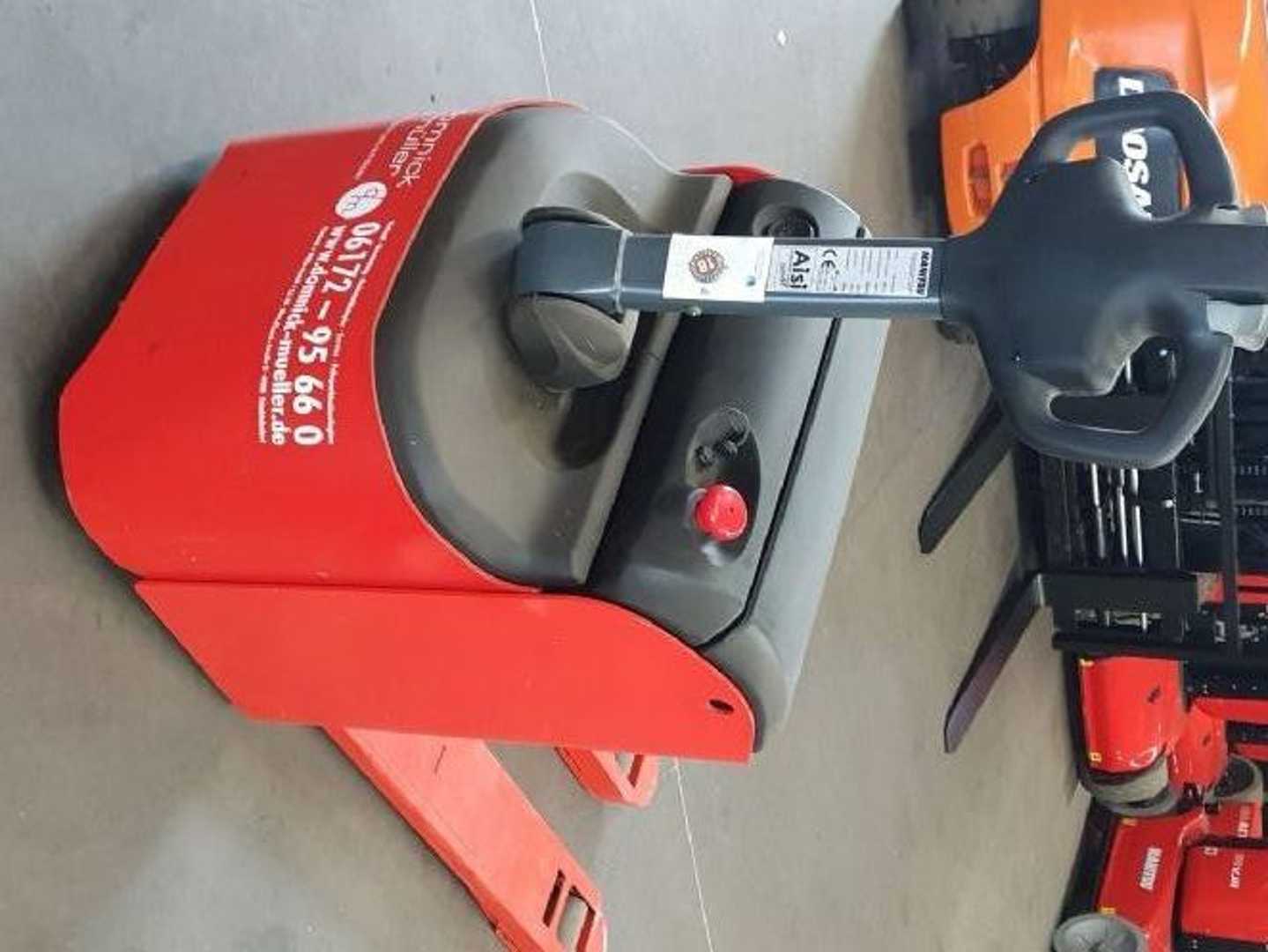 Used Forklift Manitou EP 18s Aukšto kėlimo krautuvas su grąžulu (Image 4) Used Forklift Manitou EP 18s Aukšto kėlimo krautuvas su grąžulu (Image 4)