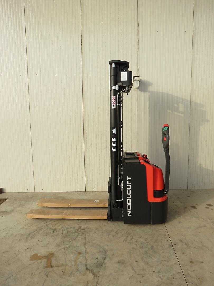 Used Forklift Noblelift PS16L Aukšto kėlimo krautuvas su grąžulu (Image 1)