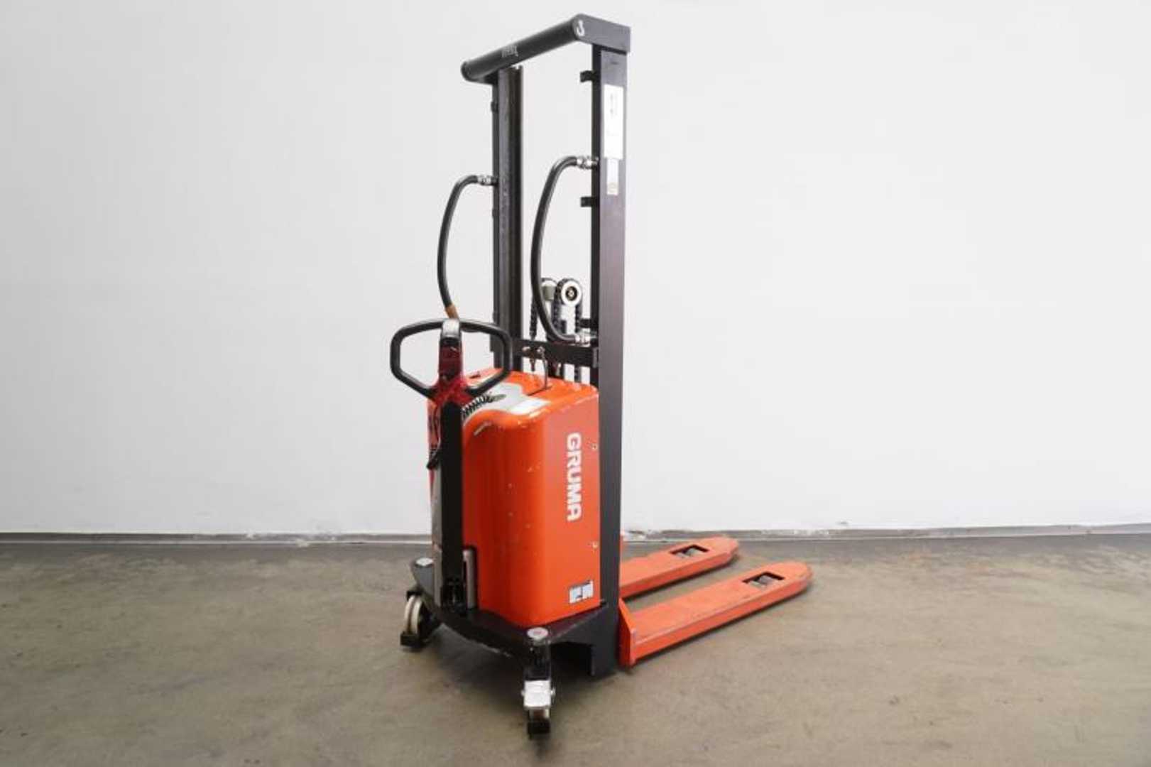 Used Forklift Other 1104015EHS16 Aukšto kėlimo krautuvas su grąžulu (Image 1) Used Forklift Other 1104015EHS16 Aukšto kėlimo krautuvas su grąžulu (Image 1)