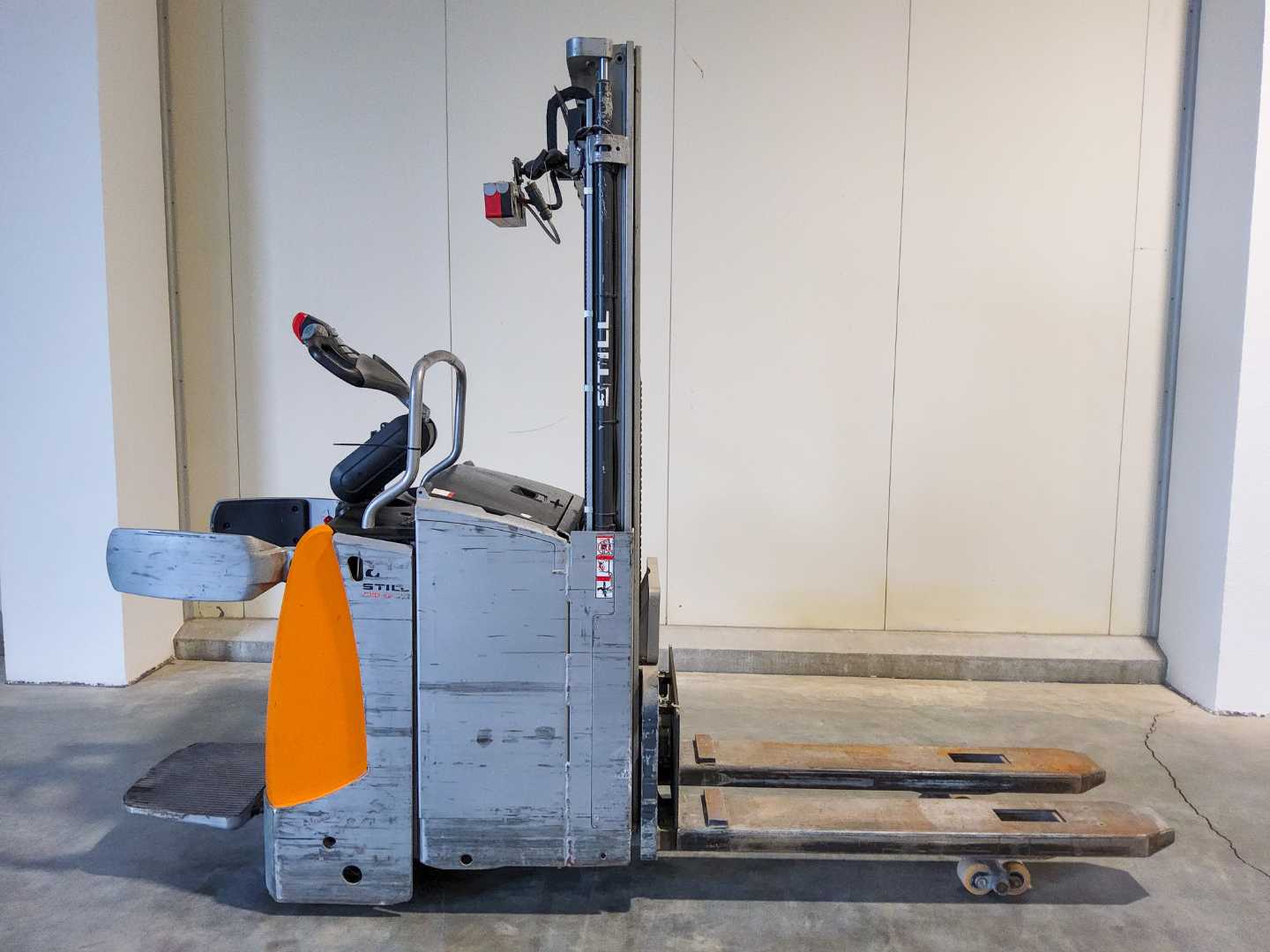 Used Forklift STILL EXD-SF20 Aukšto kėlimo krautuvas su grąžulu (Image 6) Used Forklift STILL EXD-SF20 Aukšto kėlimo krautuvas su grąžulu (Image 6)