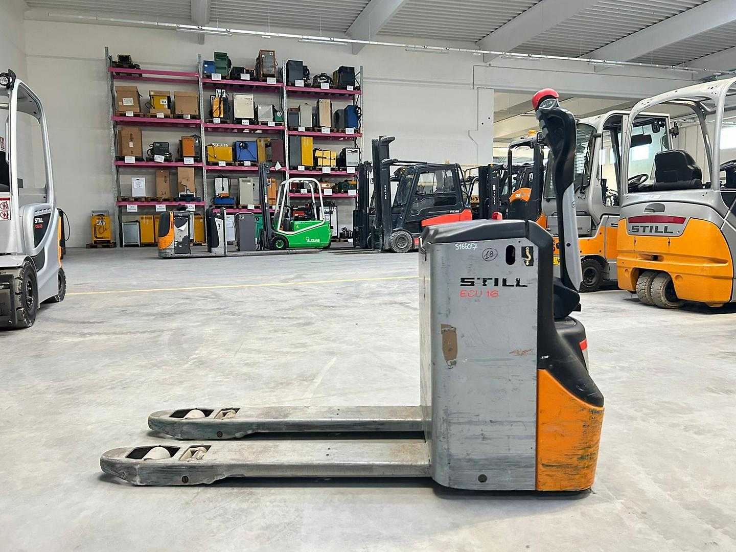 Used Forklift STILL ECU 16 Aukšto kėlimo krautuvas su grąžulu (Image 5) Used Forklift STILL ECU 16 Aukšto kėlimo krautuvas su grąžulu (Image 5)