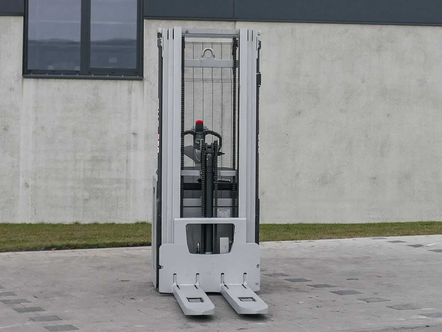 Used Forklift STILL EXV 20i Aukšto kėlimo krautuvas su grąžulu (Image 11) Used Forklift STILL EXV 20i Aukšto kėlimo krautuvas su grąžulu (Image 11)