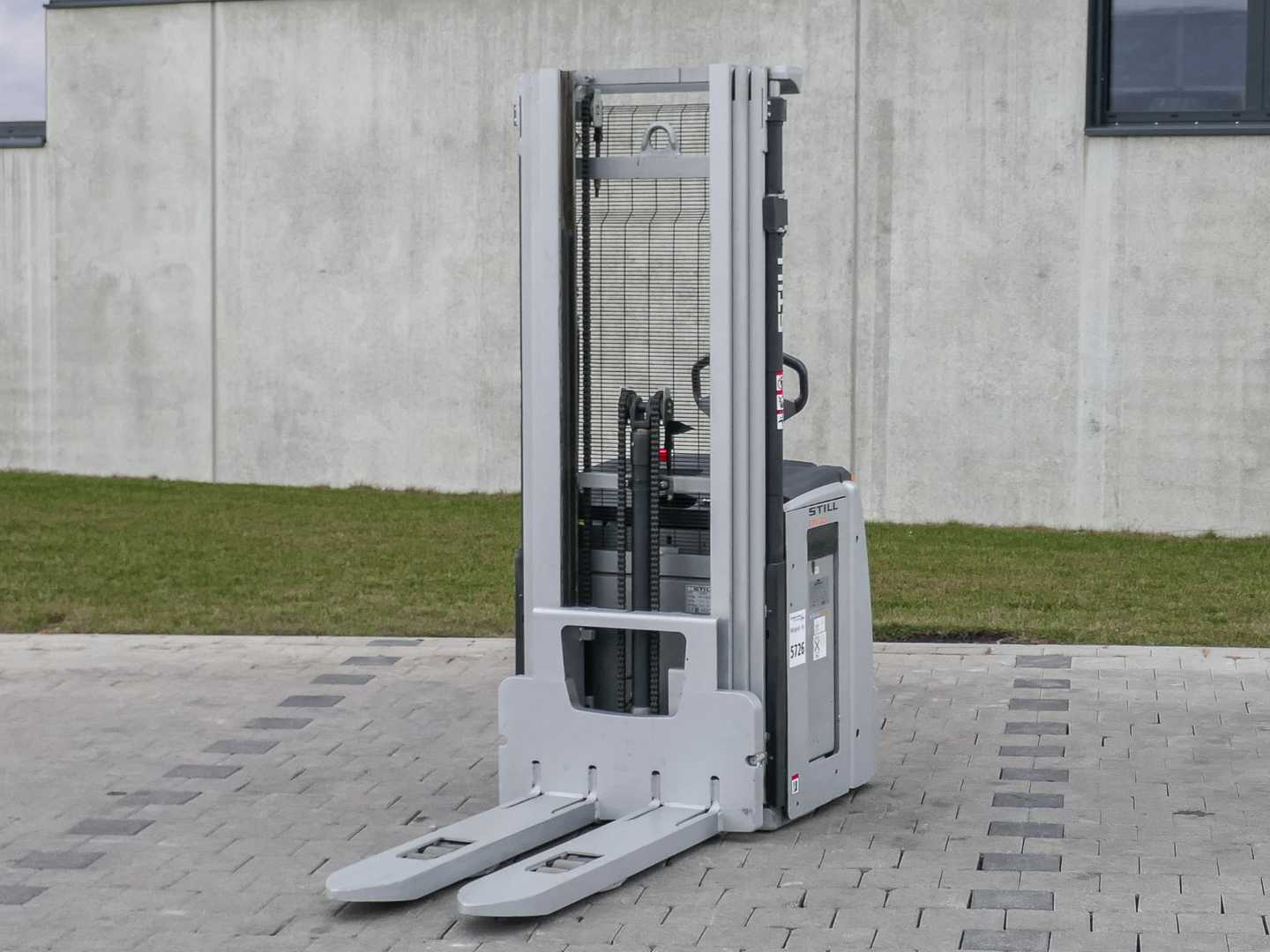 Used Forklift STILL EXV 20i Aukšto kėlimo krautuvas su grąžulu (Image 18) Used Forklift STILL EXV 20i Aukšto kėlimo krautuvas su grąžulu (Image 18)