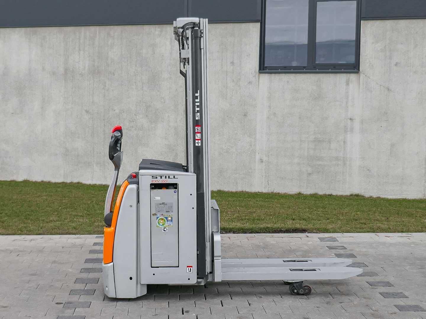 Used Forklift STILL EXV 20i Aukšto kėlimo krautuvas su grąžulu (Image 20) Used Forklift STILL EXV 20i Aukšto kėlimo krautuvas su grąžulu (Image 20)