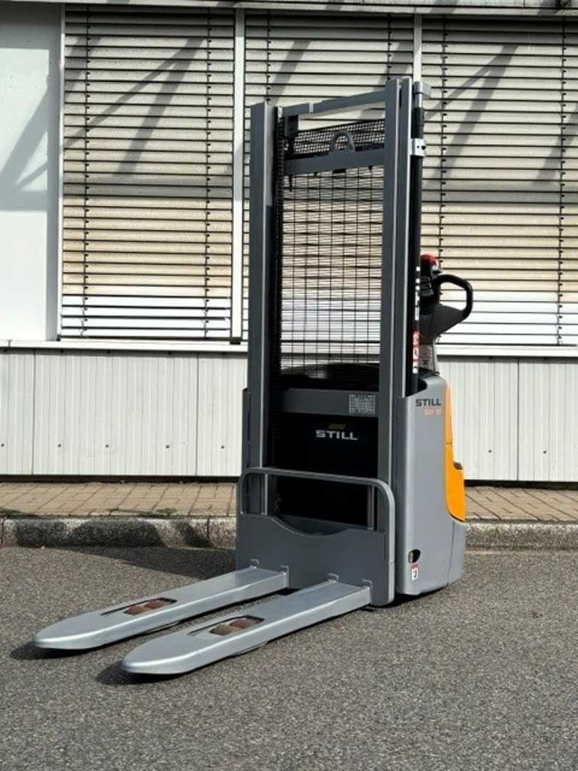 Used Forklift STILL EXV10 Aukšto kėlimo krautuvas su grąžulu (Image 2) Used Forklift STILL EXV10 Aukšto kėlimo krautuvas su grąžulu (Image 2)
