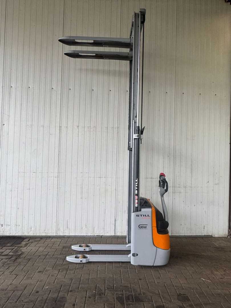 Used Forklift STILL EXV12 Aukšto kėlimo krautuvas su grąžulu (Image 3) Used Forklift STILL EXV12 Aukšto kėlimo krautuvas su grąžulu (Image 3)