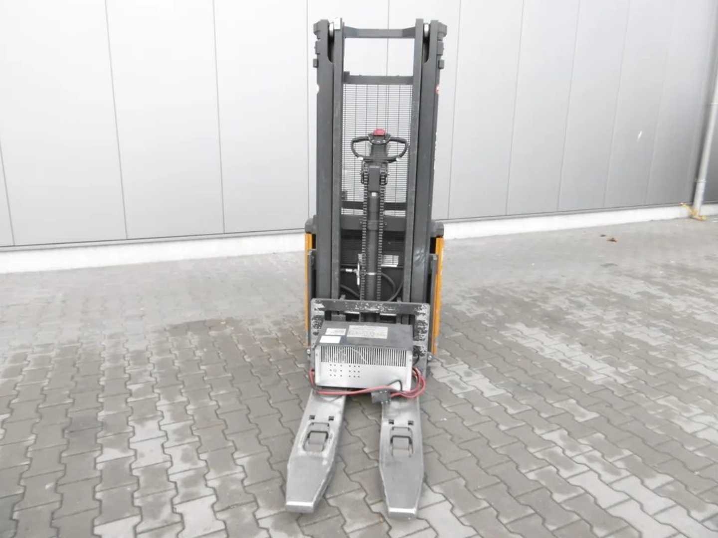 Used Forklift STILL EGV-S 14 LB 2012 Aukšto kėlimo krautuvas su grąžulu (Image 7) Used Forklift STILL EGV-S 14 LB 2012 Aukšto kėlimo krautuvas su grąžulu (Image 7)