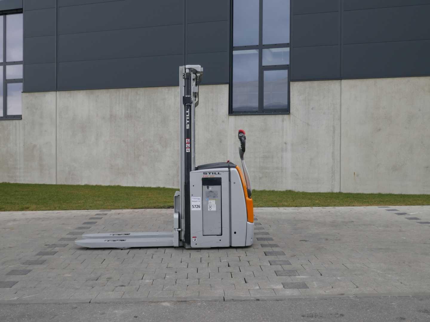 Used Forklift STILL EXV 20i Aukšto kėlimo krautuvas su grąžulu (Image 4) Used Forklift STILL EXV 20i Aukšto kėlimo krautuvas su grąžulu (Image 4)
