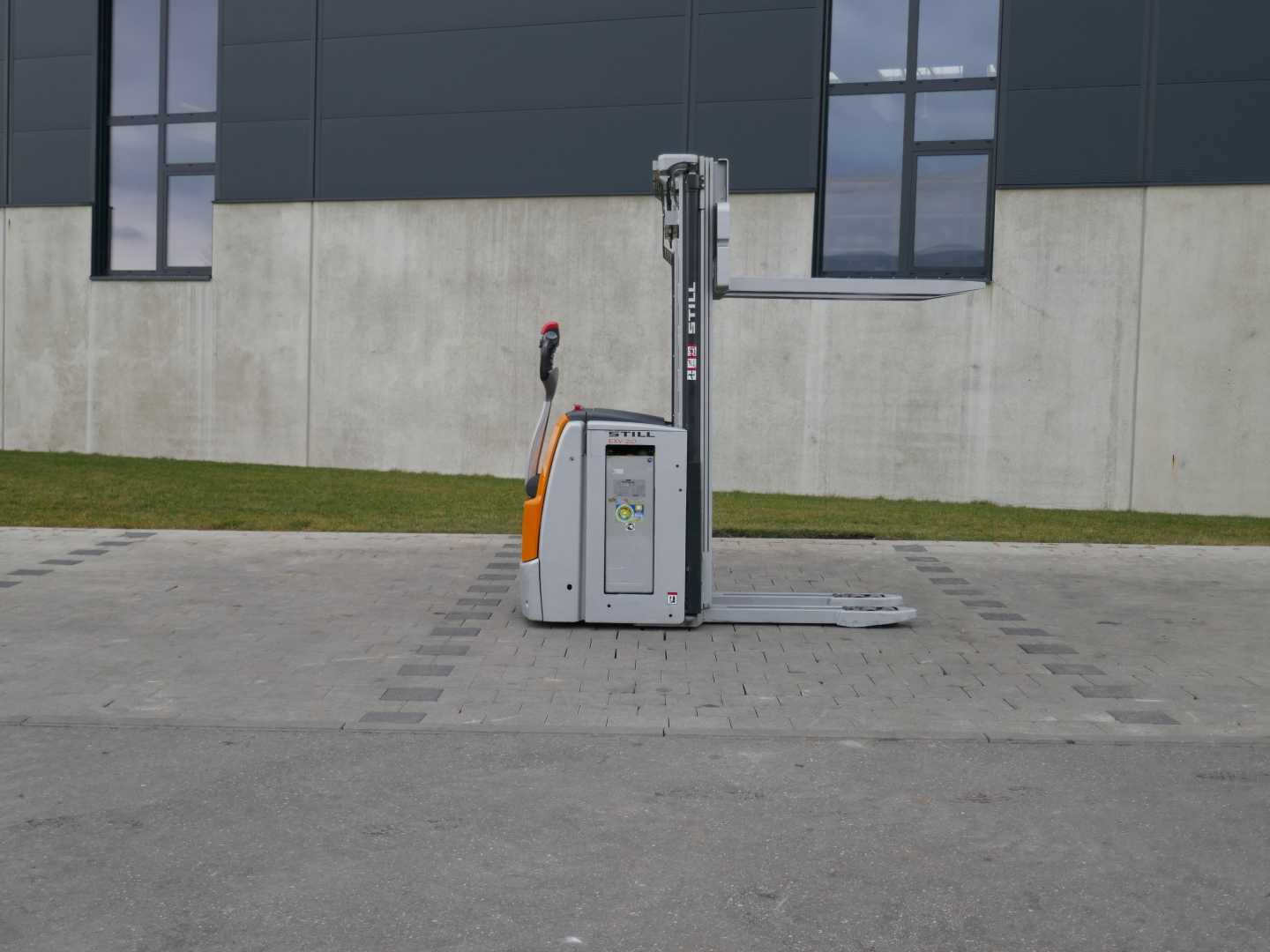 Used Forklift STILL EXV 20i Aukšto kėlimo krautuvas su grąžulu (Image 6) Used Forklift STILL EXV 20i Aukšto kėlimo krautuvas su grąžulu (Image 6)