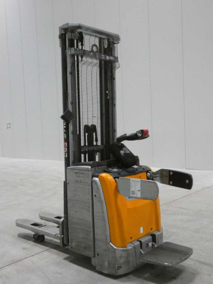 Used Forklift STILL EXV-SF14I Aukšto kėlimo krautuvas su grąžulu (Image 2)