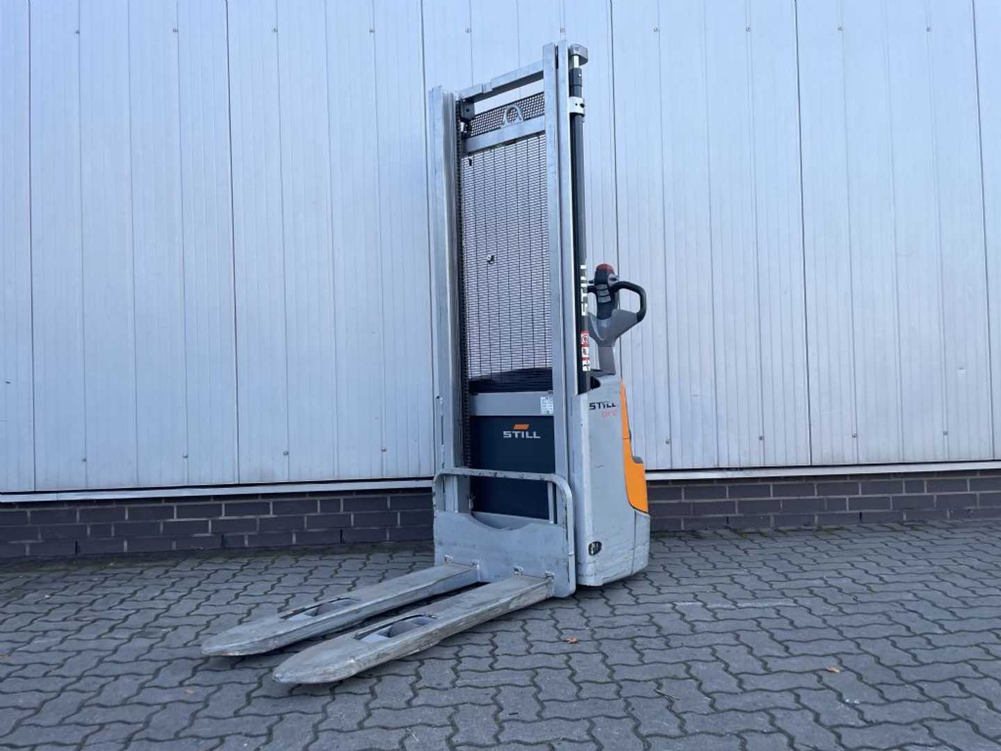 Used Forklift STILL EXV10 | Nur 810 Bst. Aukšto kėlimo krautuvas su grąžulu (Image 2)