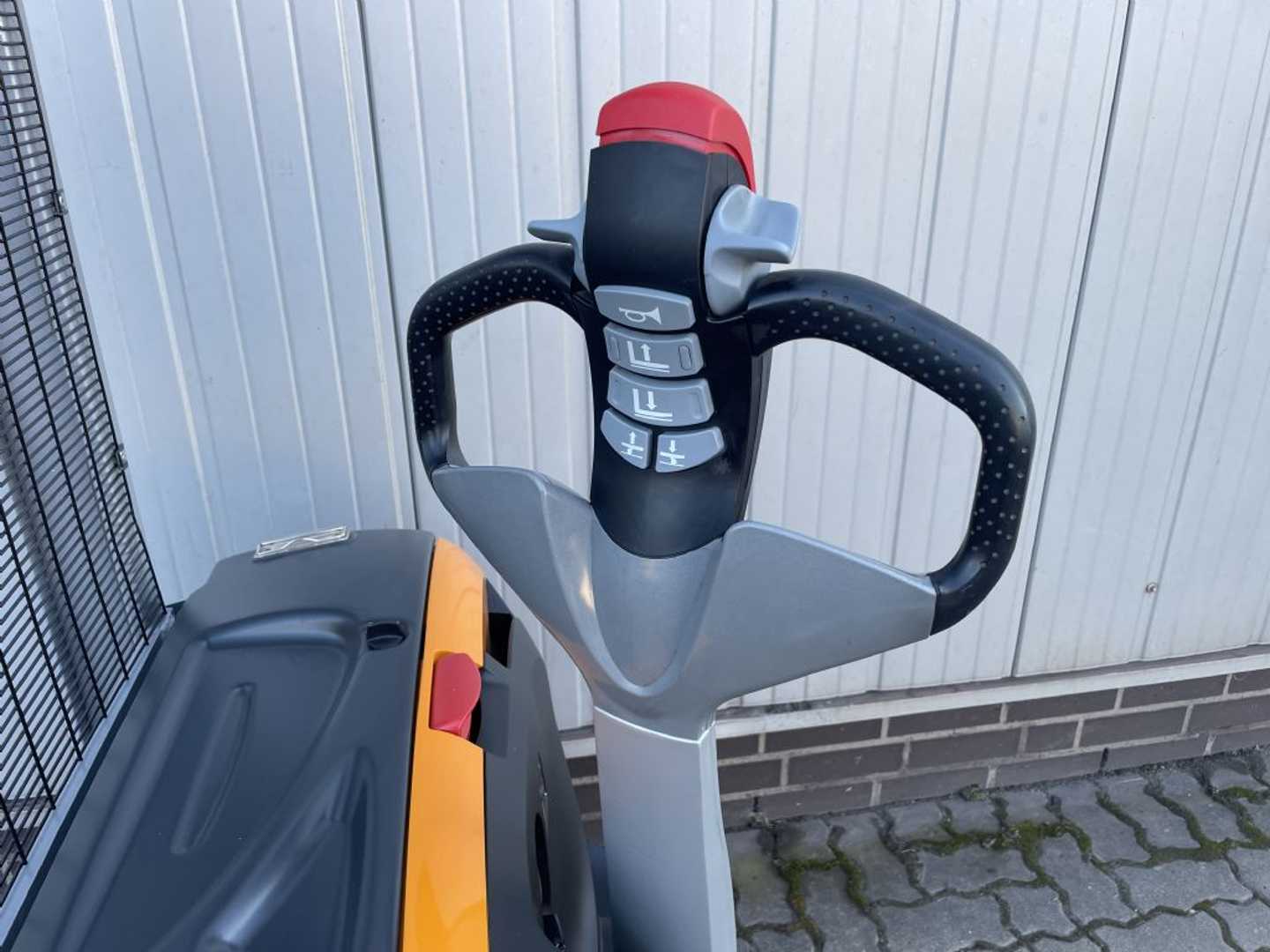 Used Forklift STILL EXV12i | Nur 551 Bst. Aukšto kėlimo krautuvas su grąžulu (Image 10) Used Forklift STILL EXV12i | Nur 551 Bst. Aukšto kėlimo krautuvas su grąžulu (Image 10)