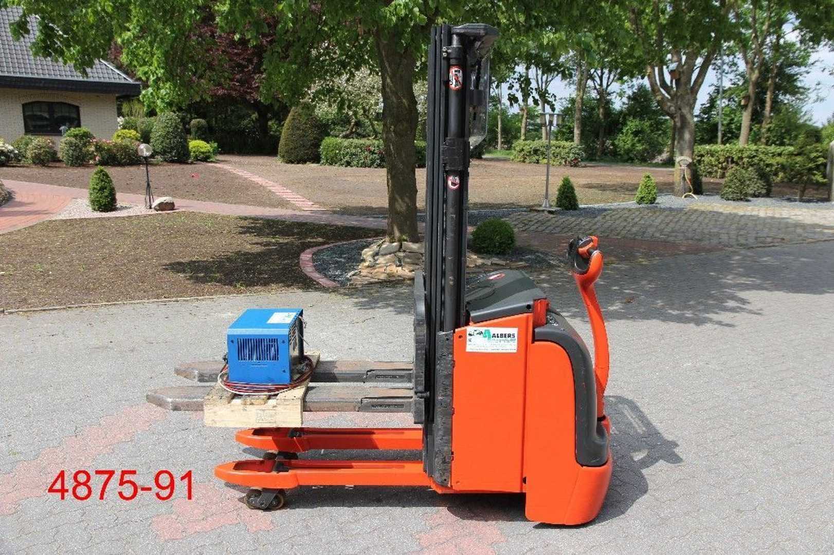 Used Forklift Linde L 16 i Aukšto kėlimo krautuvas su grąžulu (Image 2)