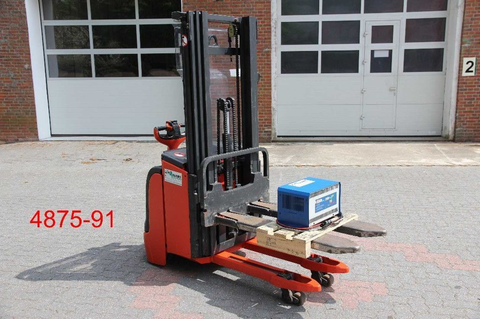 Used Forklift Linde L 16 i Aukšto kėlimo krautuvas su grąžulu (Image 6)