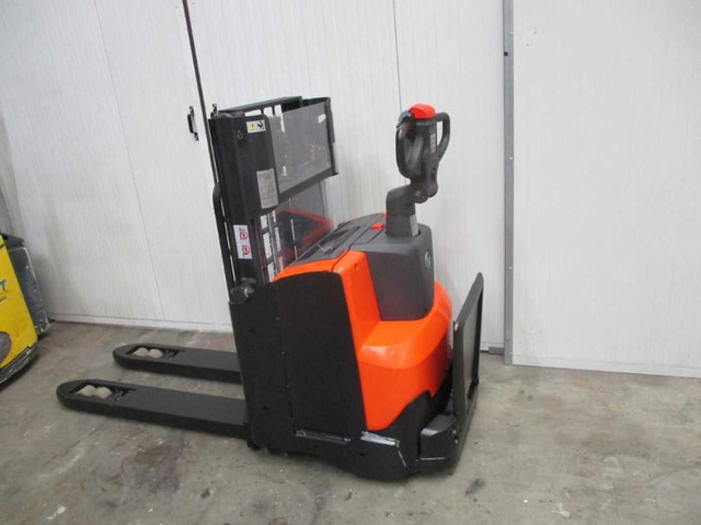 Used Forklift BT SWE200D Aukšto kėlimo krautuvas su vairuotojo stovu (ar keleivio platforma) (Image 3)
