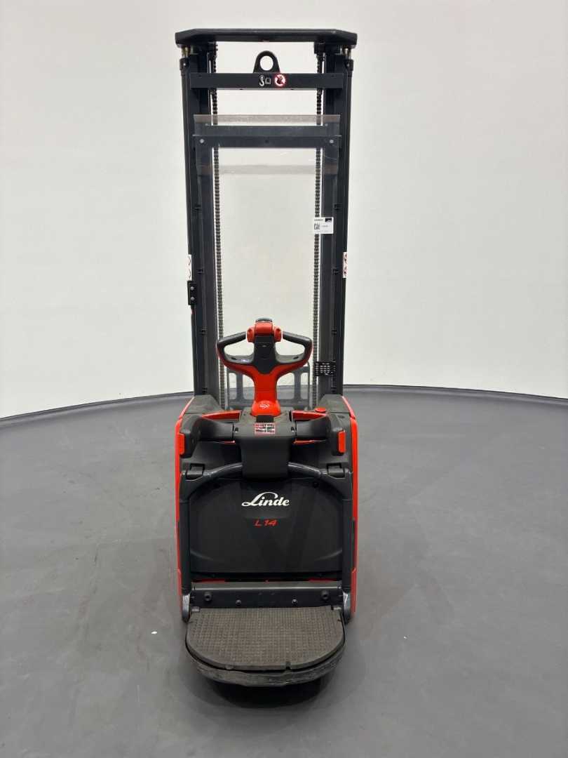 Used Forklift Linde L14AP-1173-01 Aukšto kėlimo krautuvas su vairuotojo stovu (ar keleivio platforma) (Image 3)