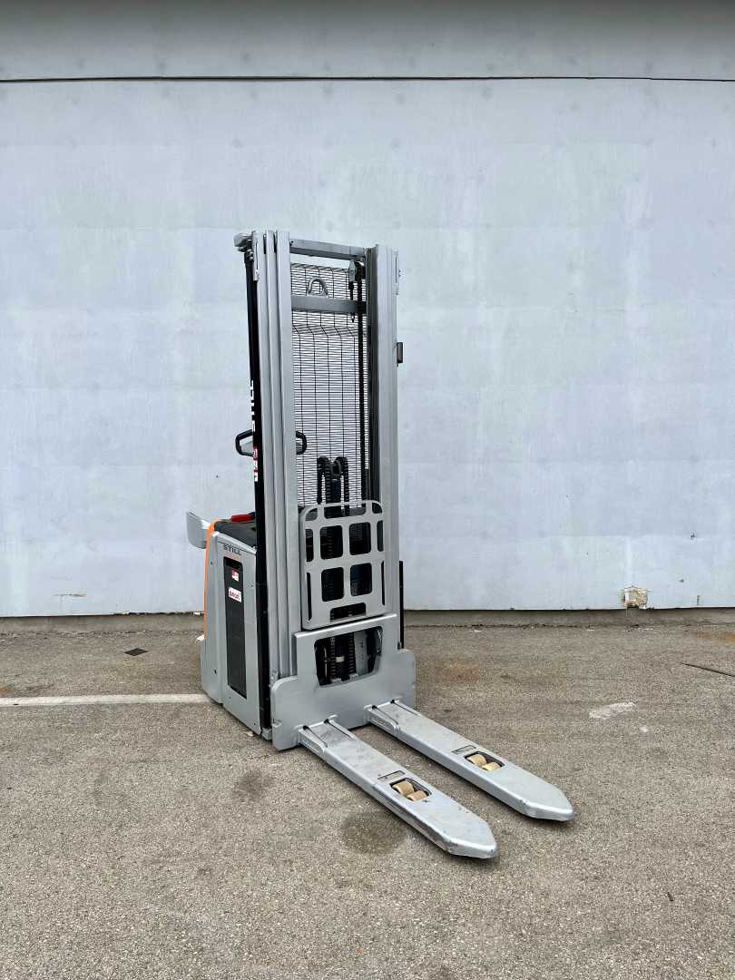 Used Forklift STILL EXV-SF14 Aukšto kėlimo krautuvas su vairuotojo stovu (ar keleivio platforma) (Image 2) Used Forklift STILL EXV-SF14 Aukšto kėlimo krautuvas su vairuotojo stovu (ar keleivio platforma) (Image 2)