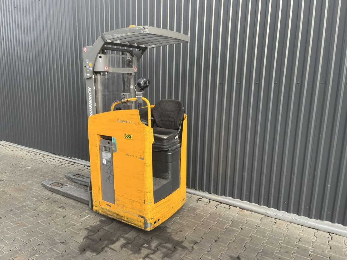 Used Forklift Jungheinrich ESC214z Aukšto kėlimo krautuvas su vairuotojo sėdyne (Image 3) Used Forklift Jungheinrich ESC214z Aukšto kėlimo krautuvas su vairuotojo sėdyne (Image 3)