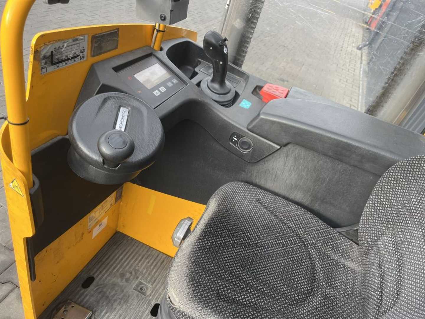 Used Forklift Jungheinrich ESC214z Aukšto kėlimo krautuvas su vairuotojo sėdyne (Image 6) Used Forklift Jungheinrich ESC214z Aukšto kėlimo krautuvas su vairuotojo sėdyne (Image 6)