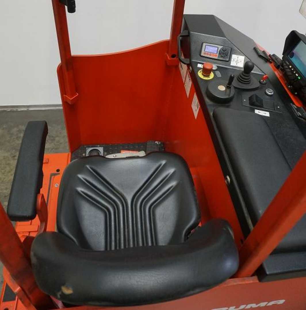 Used Forklift Other EFV2500SO Aukšto kėlimo krautuvas su vairuotojo sėdyne (Image 3) Used Forklift Other EFV2500SO Aukšto kėlimo krautuvas su vairuotojo sėdyne (Image 3)