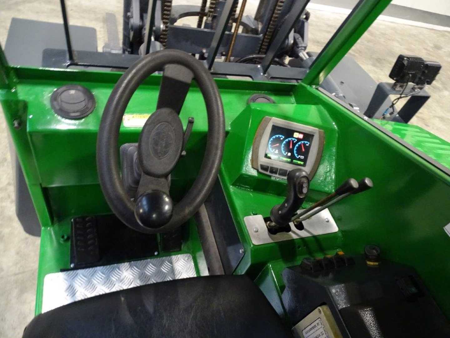 Used Forklift Combilift COMBI-RT - TRIPLEX Bekelės krautuvas (Image 8) Used Forklift Combilift COMBI-RT - TRIPLEX Bekelės krautuvas (Image 8)