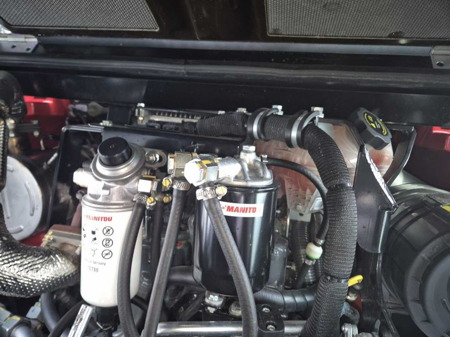 Used Forklift Manitou MC 25-4 ST5B S1 Bekelės krautuvas (Image 8)