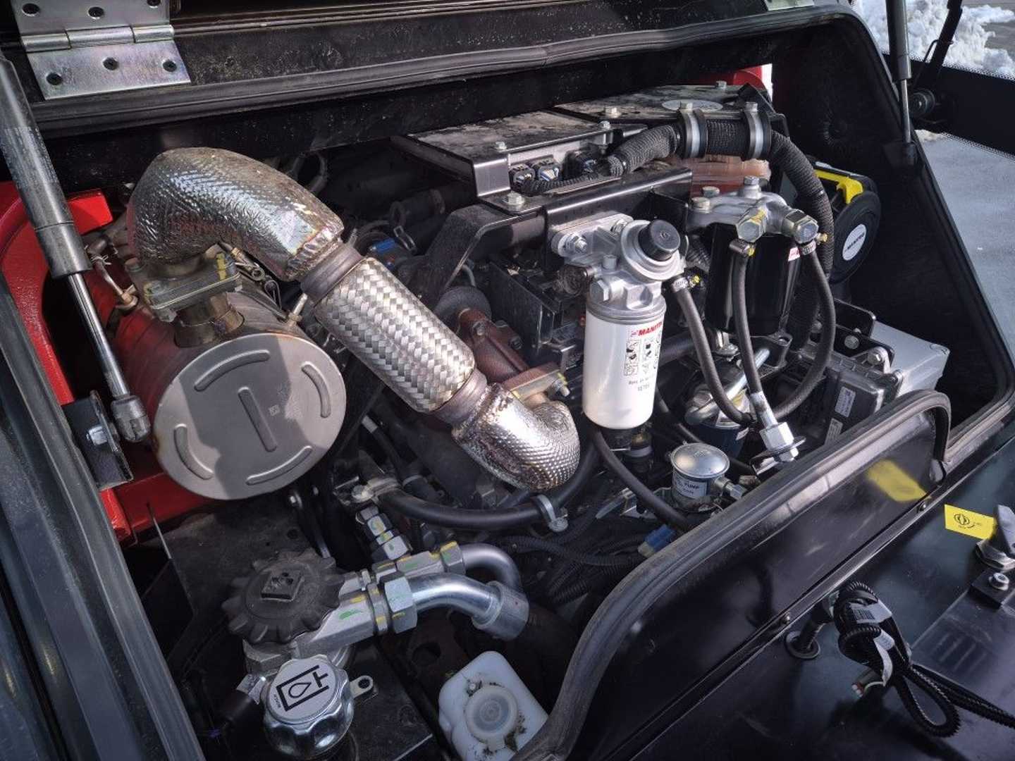 Used Forklift Manitou MC 25-4 ST5B S1 Bekelės krautuvas (Image 10)