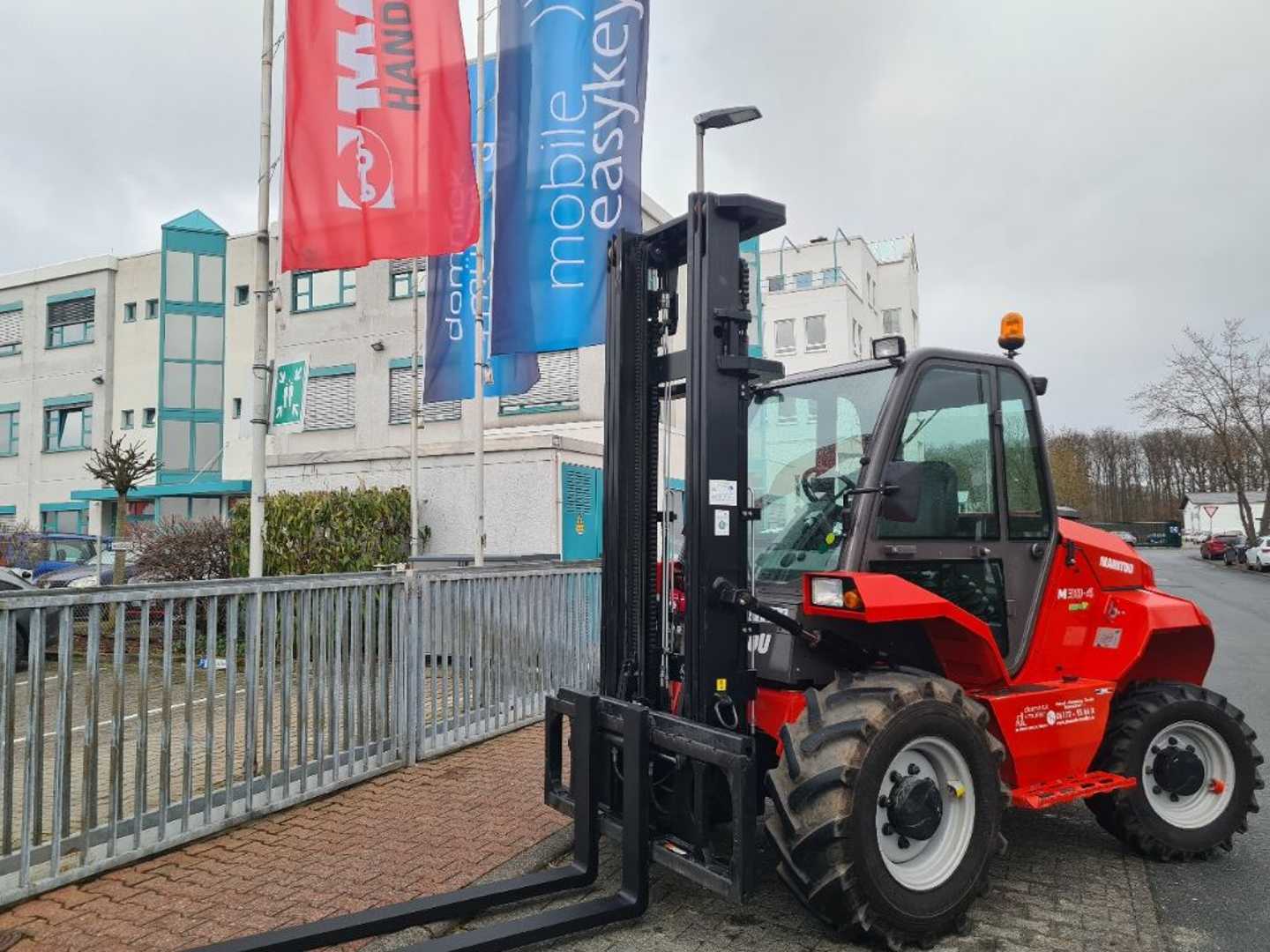 Used Forklift Manitou M 30.4 3F550 S4 Bekelės krautuvas (Image 2)