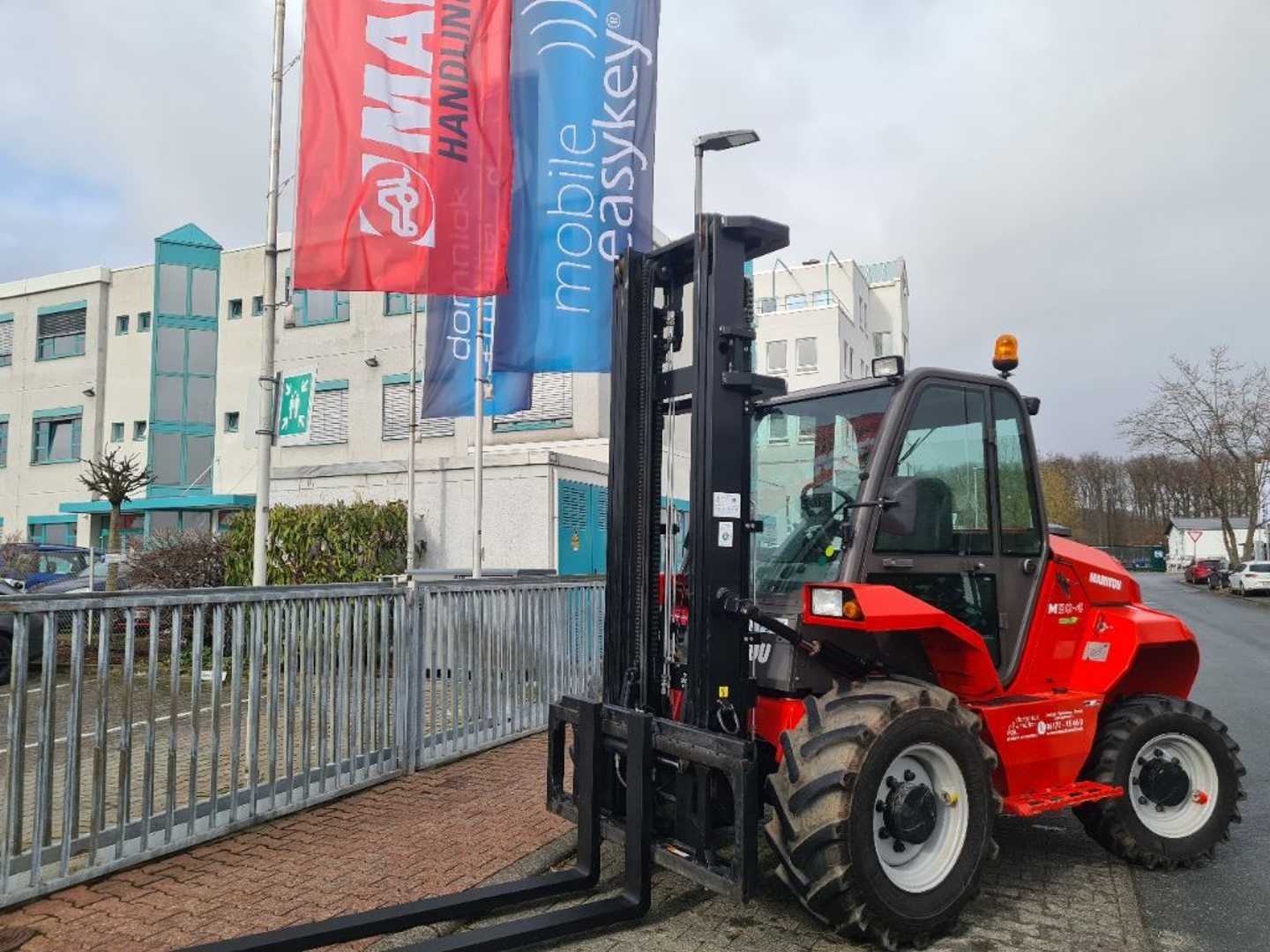 Used Forklift Manitou M 30.4 3F550 S4 Bekelės krautuvas (Image 3)
