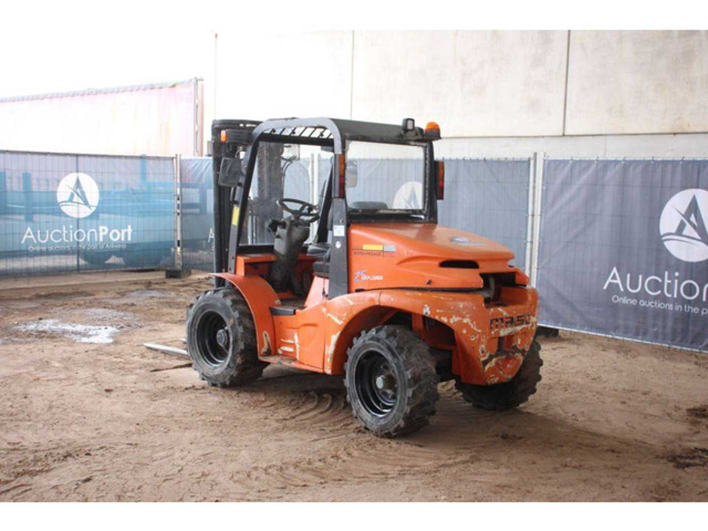 Used Forklift Other Macano H25D 2WD Bekelės krautuvas (Image 3) Used Forklift Other Macano H25D 2WD Bekelės krautuvas (Image 3)