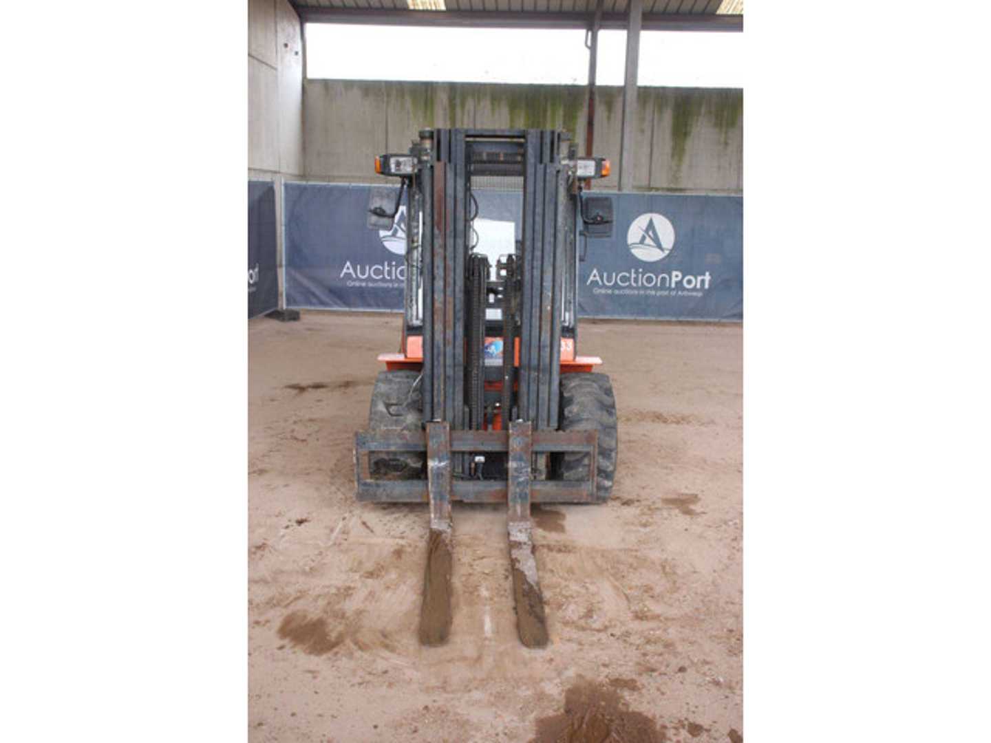 Used Forklift Other Macano H25D 2WD Bekelės krautuvas (Image 7) Used Forklift Other Macano H25D 2WD Bekelės krautuvas (Image 7)