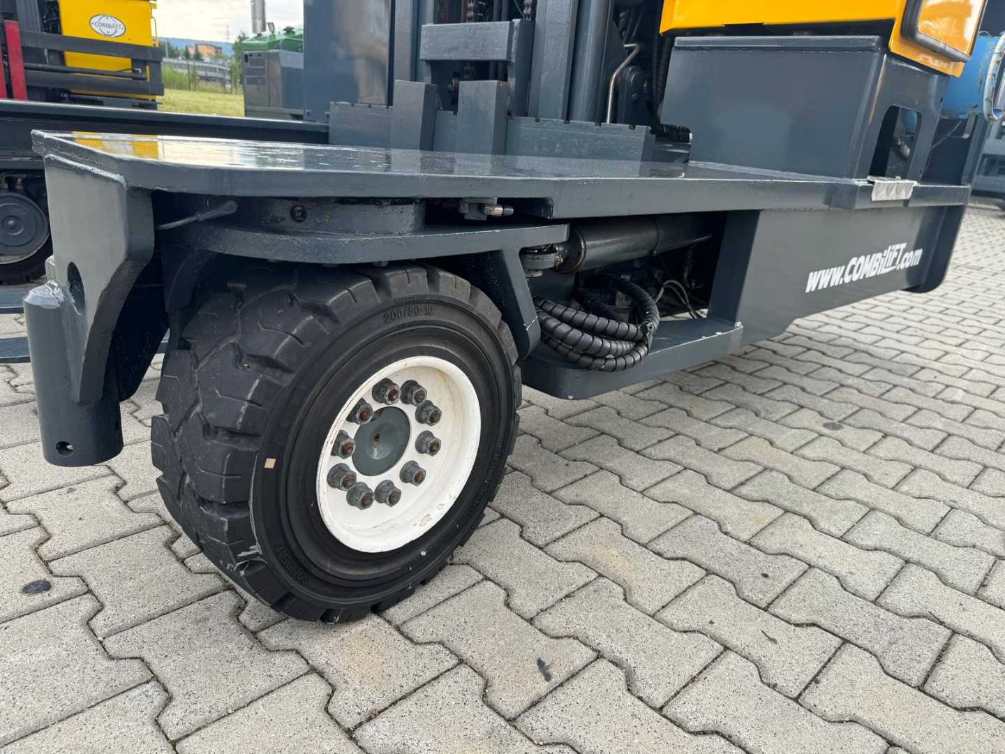 Used Forklift Combilift C4000 // LPG //5450 mm Keturių krypčių krautuvas (Image 3)