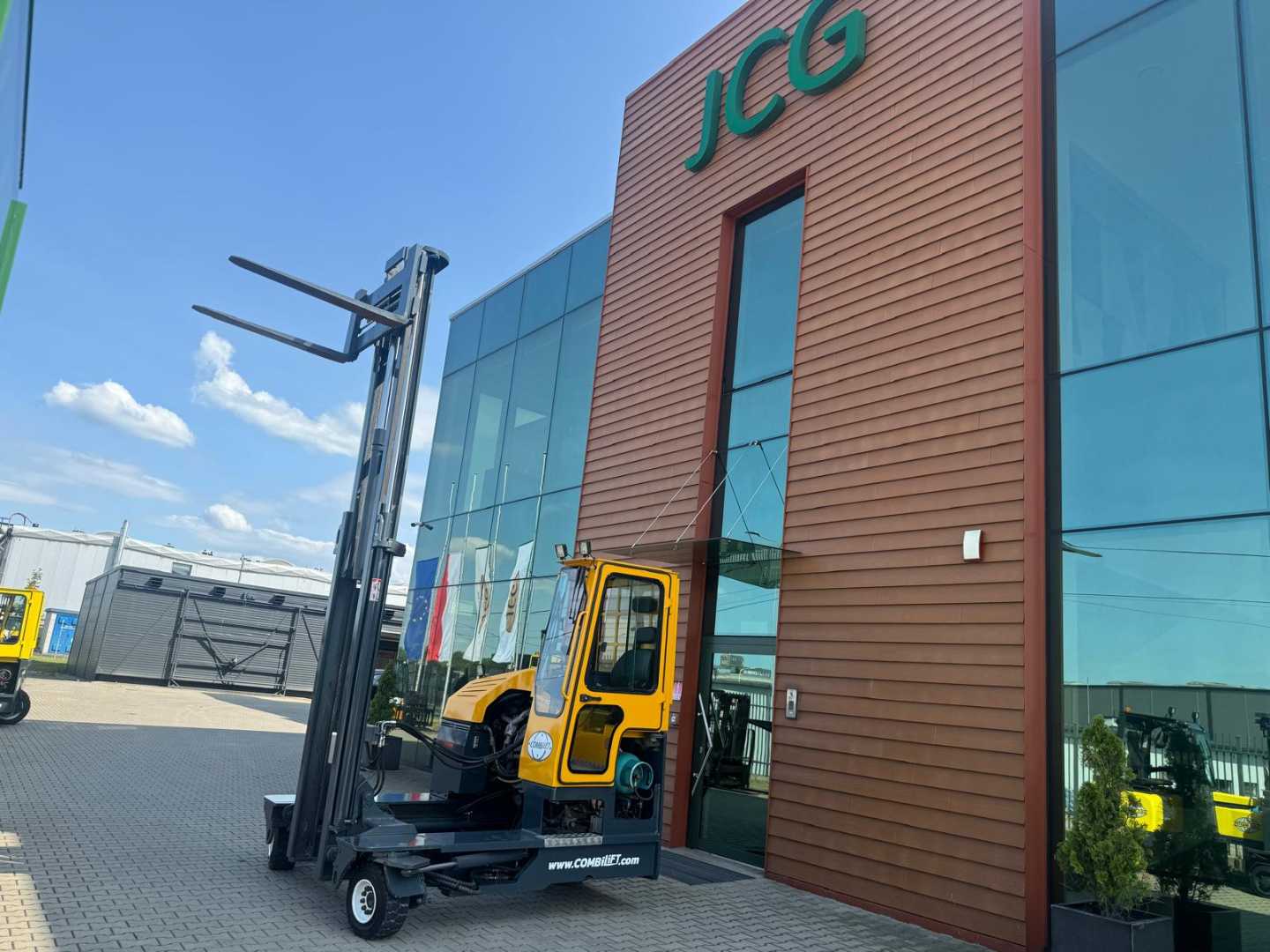 Used Forklift Combilift C4000 //2015 year//LPG / Low mast Keturių krypčių krautuvas (Image 10)