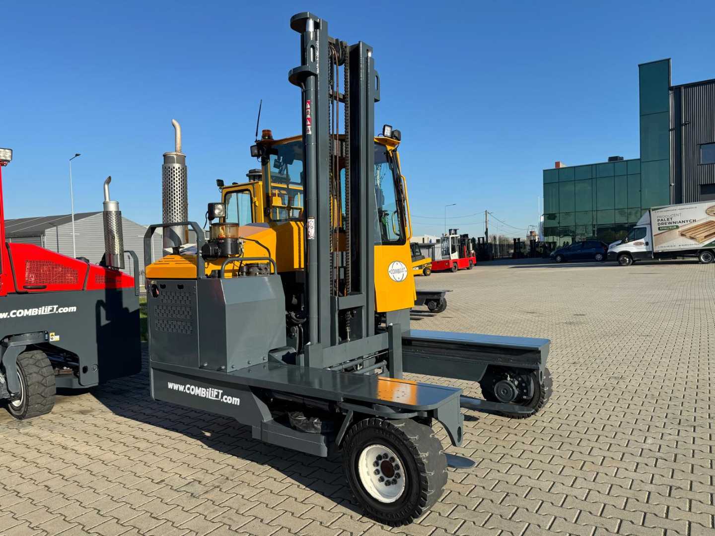 Used Forklift Combilift C5000L // LPG // Forks Positioner // Excellent condition Keturių krypčių krautuvas (Image 4)