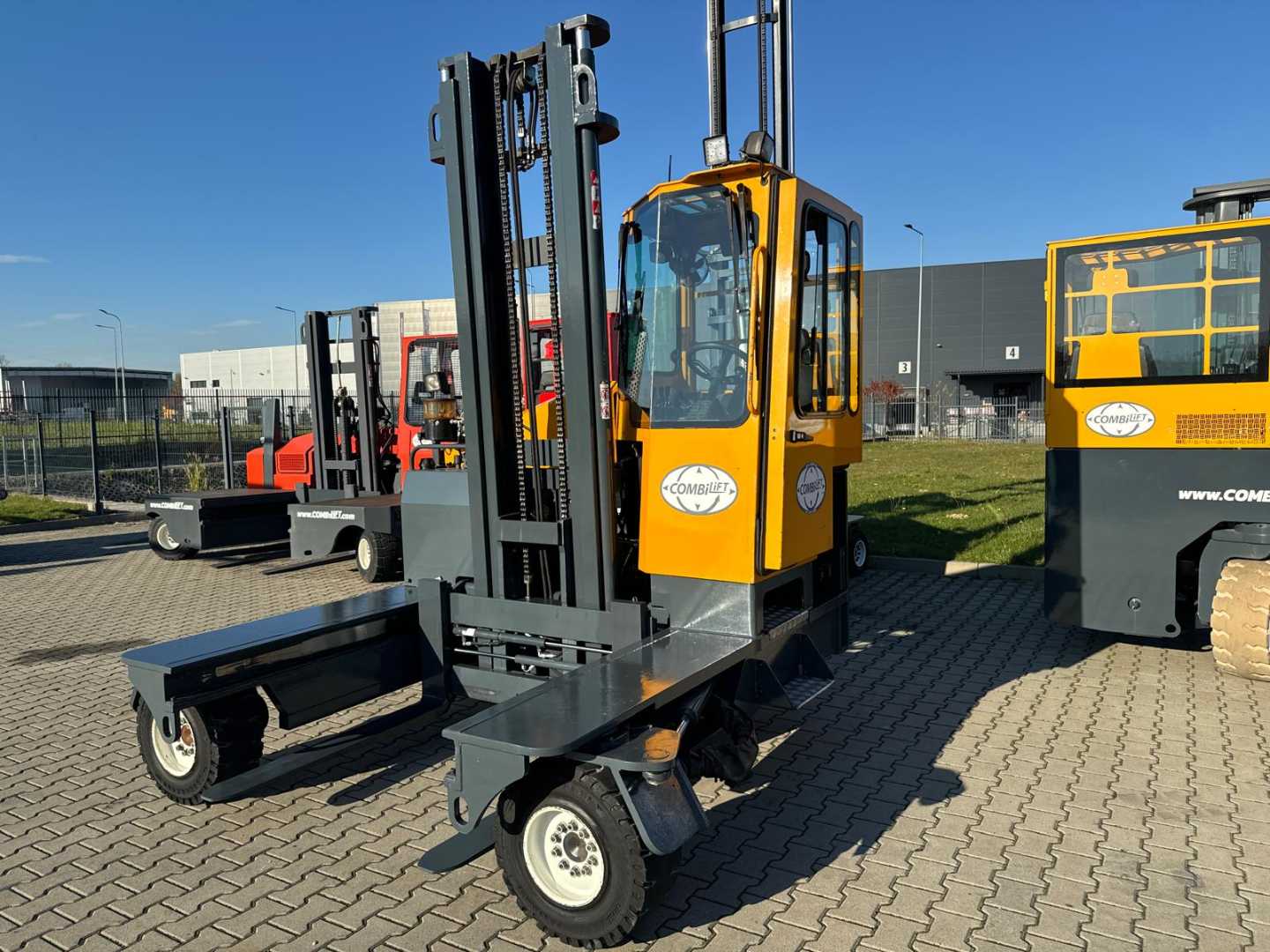 Used Forklift Combilift C5000L // LPG // Forks Positioner // Excellent condition Keturių krypčių krautuvas (Image 6)