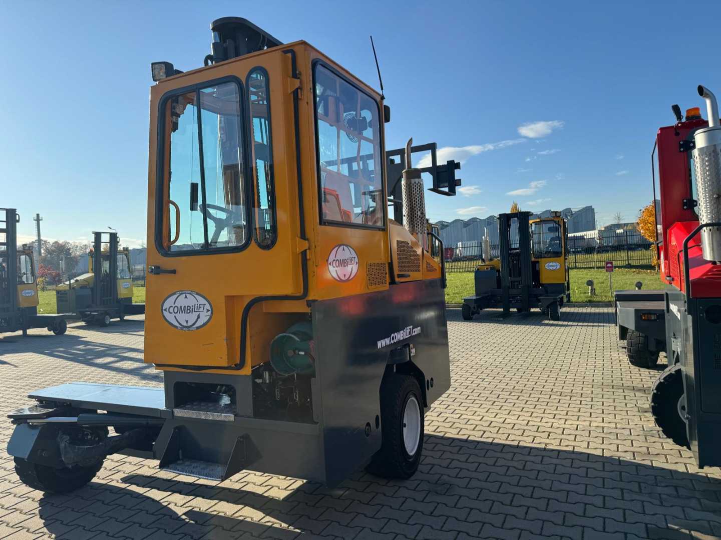 Used Forklift Combilift C5000L // LPG // Forks Positioner // Excellent condition Keturių krypčių krautuvas (Image 7)