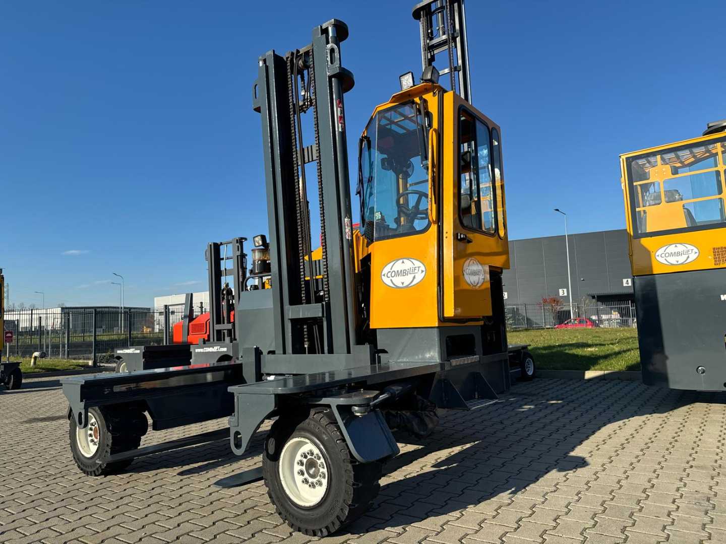 Used Forklift Combilift C5000L // LPG // Forks Positioner // Excellent condition Keturių krypčių krautuvas (Image 9)