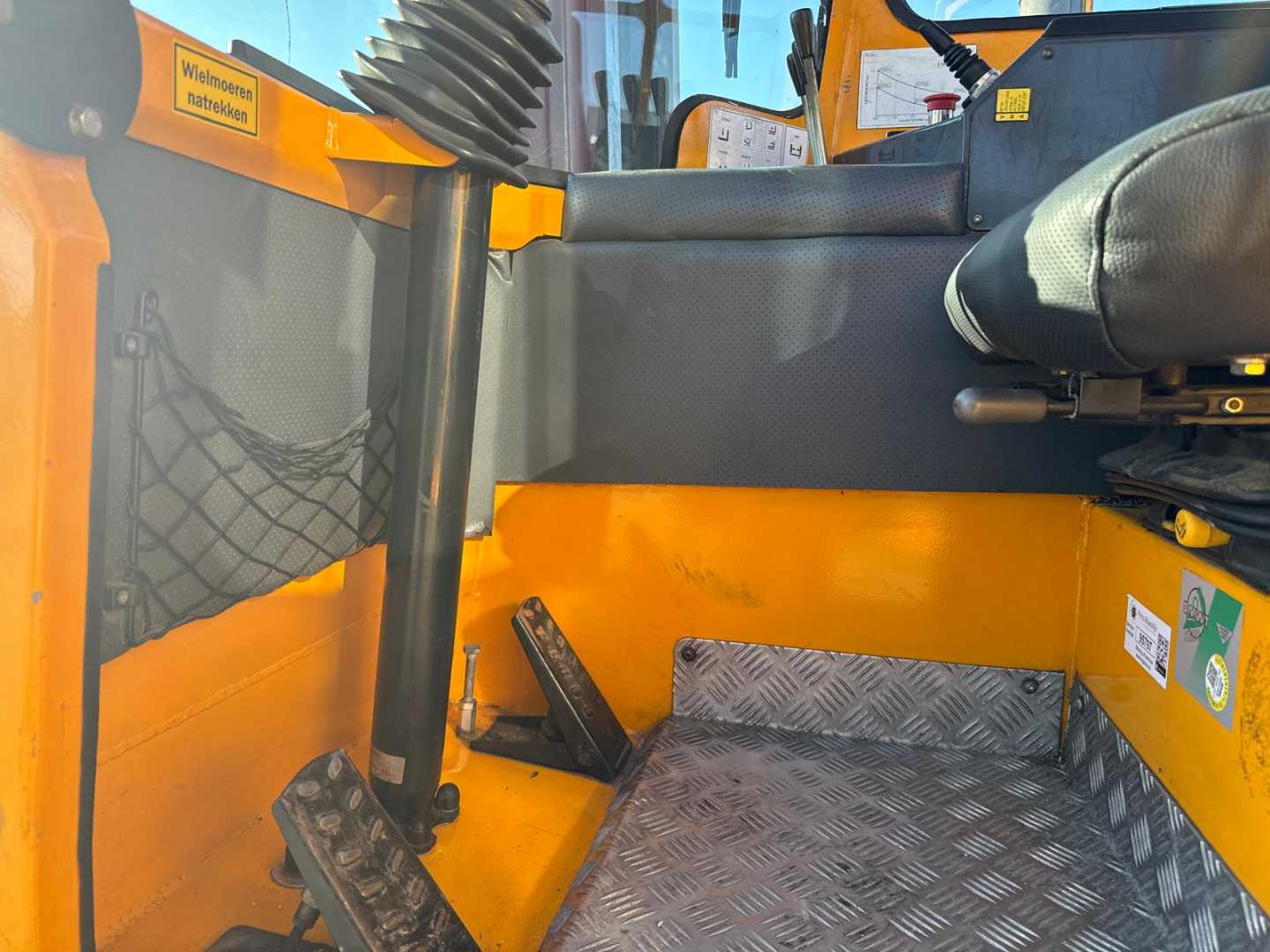 Used Forklift Combilift C5000L // LPG // Forks Positioner // Excellent condition Keturių krypčių krautuvas (Image 12)