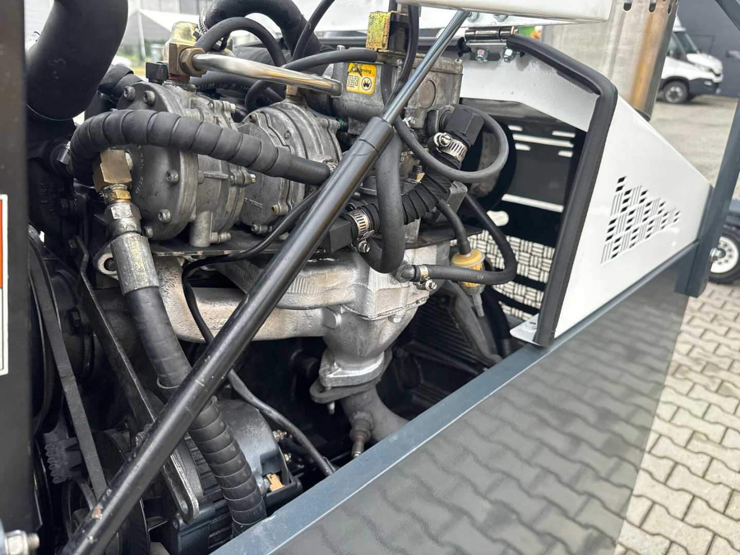 Used Forklift Combilift C4500 // 4500 KG //Triplex 9300 //Very good conditionmm Keturių krypčių krautuvas (Image 12) Used Forklift Combilift C4500 // 4500 KG //Triplex 9300 //Very good conditionmm Keturių krypčių krautuvas (Image 12)